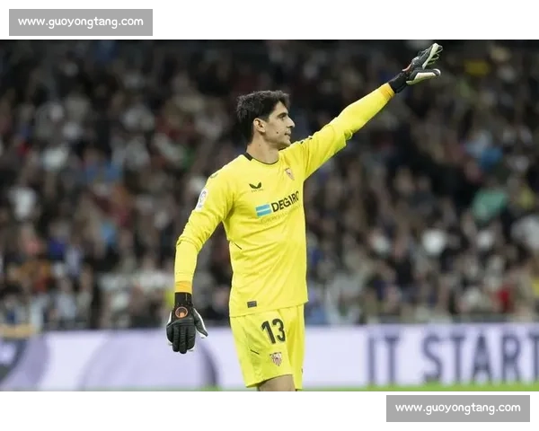 钢铁防线 + 10 次扑救！布努神扑定乾坤，门神复制 C 罗苦主时刻