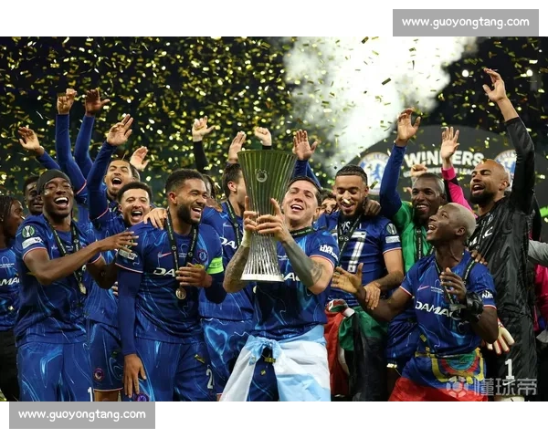 费利佩 - 路易斯:欧洲球队的压迫哲学 —— 顶级球员与胜利饥渴的完美结合 费利佩 - 路易斯:欧洲球队的压迫哲学 —— 顶级球员与胜利饥渴的完美结合